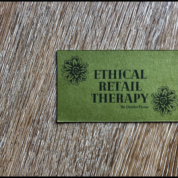 Meet your Posher, Danika Elaine - Picture 2 of 16